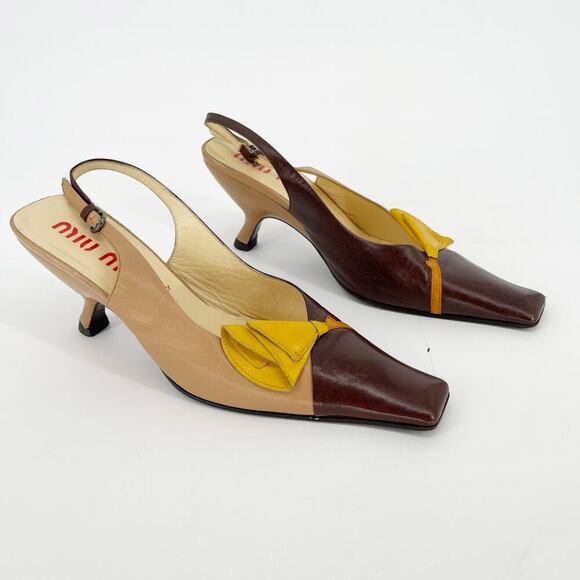 Miu Miu Vintage Tan Brown Yellow Flower Detail Square Toe Slingback Heel IT 40 - Picture 1 of 12